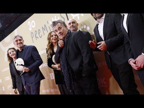 'El 47' y 'Querer' salen lanzados de los Forqué como mejor película y mejor serie del año