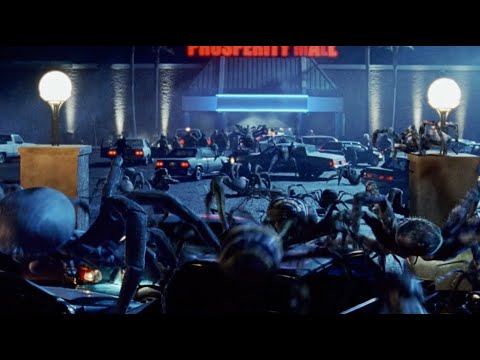 Eight Legged Freaks (2002) - The spiders swarm the mall | RetroMovies