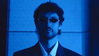 CARL BRAVE – “Odissea”