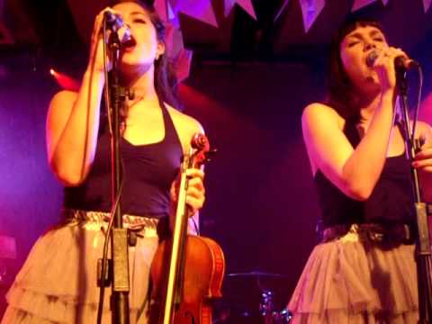 The Langley Sisters - Flowers By The Roadside @ Scala 17th September 2009