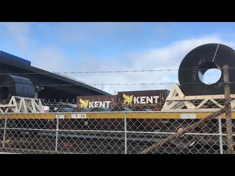 Pacific National G525 and G536 hauls a steel train at South Dynon - 31/5/19