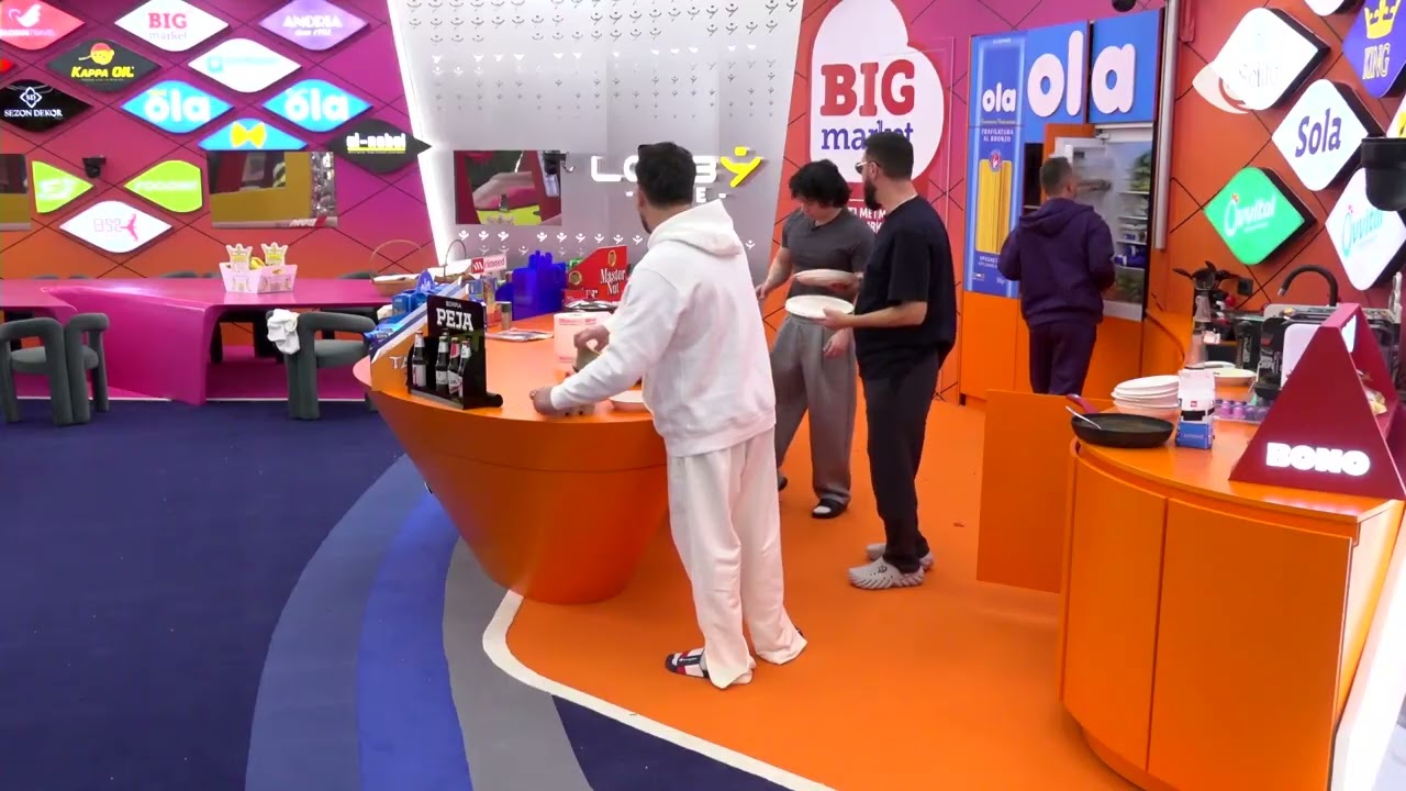 Kur do bëhemi të këqinj?/ Miri bisedon me banorët