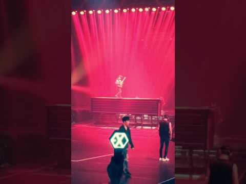 170225 EXO'rDIUM in Manila Day 1 [Fancam]