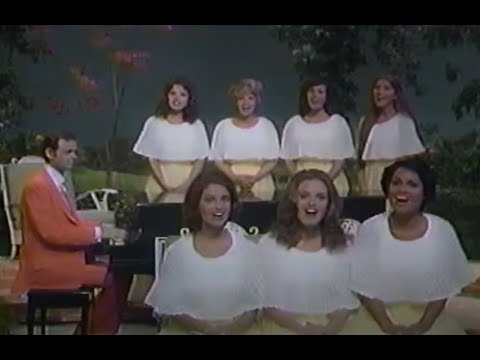 Lawrence Welk Show - Number 1 Songs of the '70s from 1974 - Sandi Griffith & her kids host
