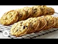 Professional Baker Teaches You How To Make OATMEAL RAISIN COOKIES