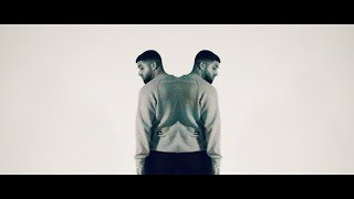 1000 Fragen Lyrics English Translation