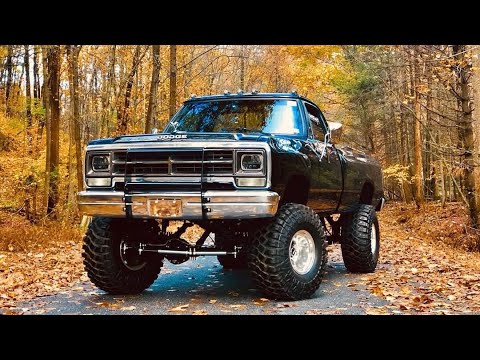 Hands Down the Cleanest First Gen Dodge W150 Lifted
