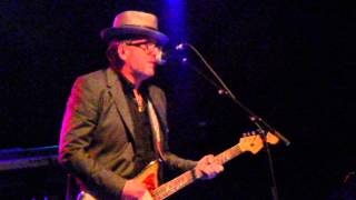 Elvis Costello & The Roots "I Found Out (John Lennon cover)" 09-16-13 Brooklyn Bowl, Brooklyn NY