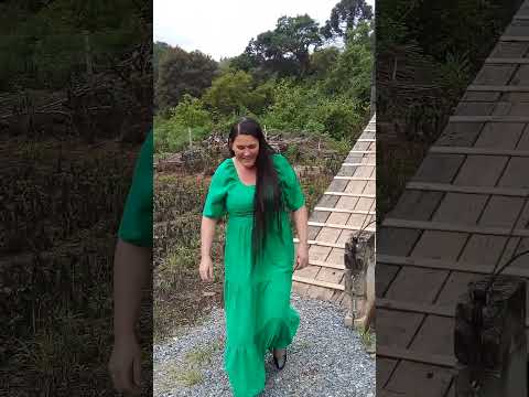 QUASE CAÍ NA PASSARELA