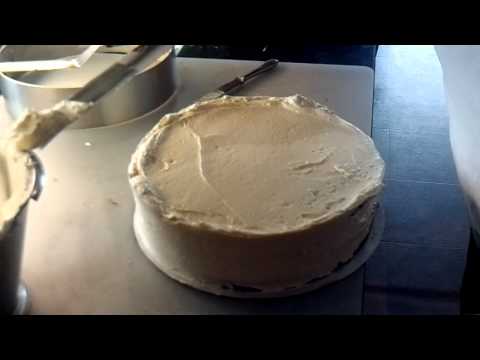 Herstellung einer Buttercremetorte Teil 1