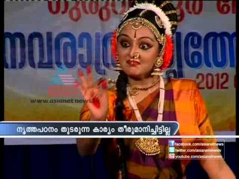 Manju Warrier back to stage-Performs Kuchipudi beforeLord Guruvayoorappa