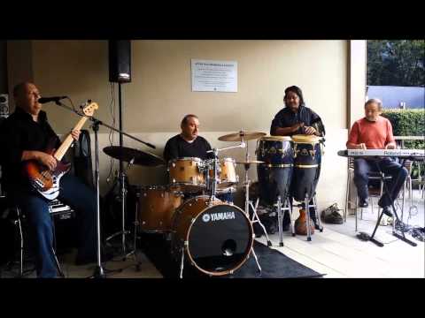 CHRIS CONNOLLY BAND "THE WORLD IS A GHETTO"