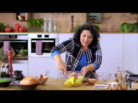 Mautner Zsófi - Bécsi burgonyasaláta ropogós kolbászmorzsával