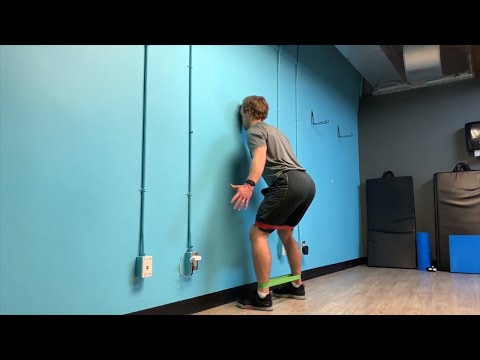 Standing Banded Wall Hinge Holds Facing Wall