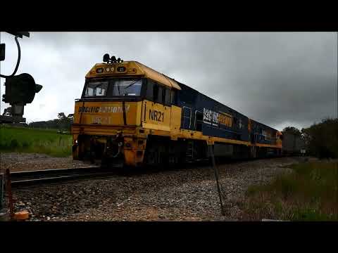 Pacific National Freight Trains at Mt Barker Junction 4PM6 and 7MP7 11/10/2025