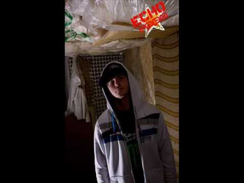 07. Kirgo ft. Prostaemce - Miłość pod murem