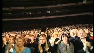 Bonnie Tyler - Holding Out For A Hero + Save Me (2006)