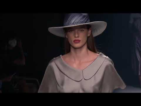 ANGEL SCHLESSER | MBFWMadrid Septiembre 2020