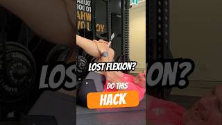 Self-mobilisation HACK for Increasing Flexion in a Stiff Knee (DO WHAT THE PHYSIO DOES!)