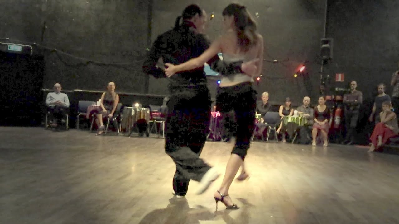 Gilda Stillbäck & Pino Dangiola - Cuando Un Viejo Se