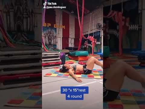 PAULA DOMINGUEZ (RUTINA HIIT DE ABDOMINALES)
