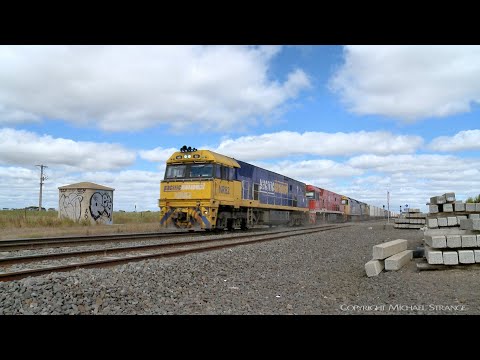 7AM5 Pacific National Container Freight Train  (21/12/2021) - PoathTV Australian Railways