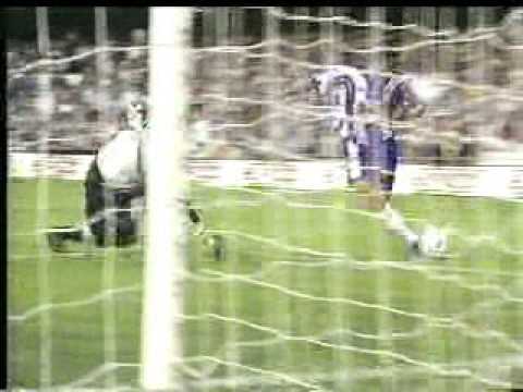 Raul Tamudo - El mejor gol de la historia (The best goal of the World)