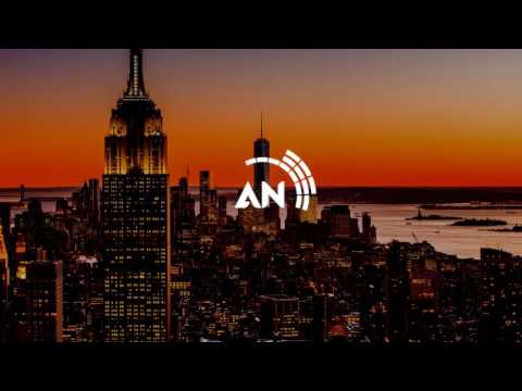 Clash vs Danceforce ft Hypeman - Shake Ya Wiggle 2k14 (EDM Radio Cut)