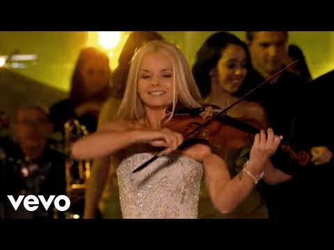 Celtic Woman - Níl Sé'n Lá (Official Video)