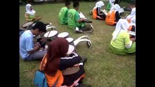 Latihan Marching Band Gita Gema SMKN 1 Gelumbang