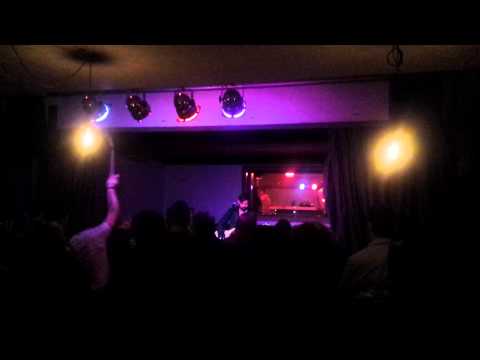 Phil Jamieson (Grinspoon) - Repeat/Minute By Minute (live in Hobart)
