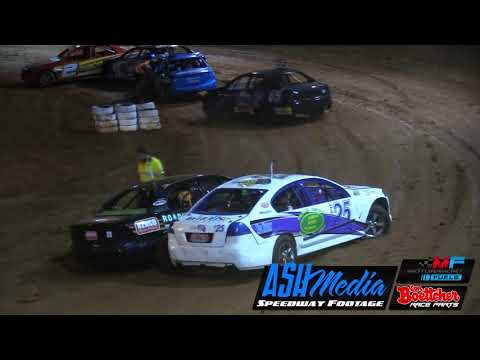 Production Sedans: Pagel and Crang Crash - Maryborough Speedway