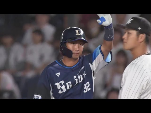【7回表】待望の一打!! ライオンズ・山村崇嘉 センターへプロ初ヒットを放つ!!  2023年10月2日 千葉ロッテマリーンズ 対 埼玉西武ライオンズ