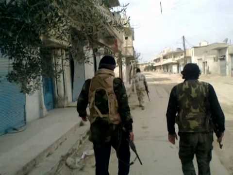 انتشار عناصر لواء إمام المجاهدين في مدينة مورك في ريف حماة