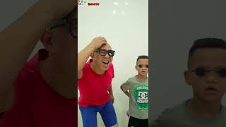 Download lagu Funny video | Tiny vs giant happy birthday hat #shorts #funny mp3 Download lagu Funny video | Tiny vs giant happy birthday hat #shorts #funny mp3