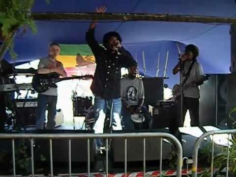 I Jah - Performing Live @ Waveform Festival 2012 Taunton (Subajah Family)