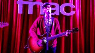 Paulo Praça - Um Amor Alheio