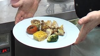 preview picture of video 'Le restaurant La Côte d'Or à Châtillon-sur-Seine vous ouvre les portes de sa cuisine'