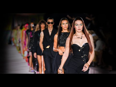 Versace Spring Summer 2022 | Fashion Show