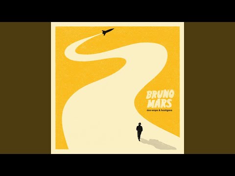 Videoclip de Talking to the Moon (Acoustic Piano) — Bruno Mars