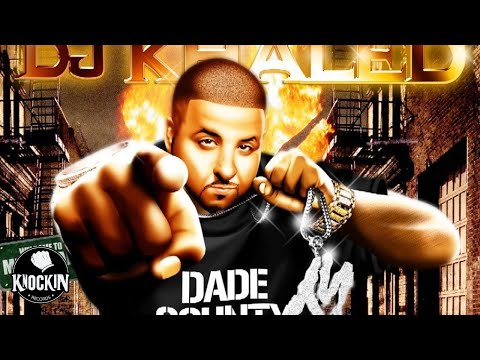 download lagu mp3 mp4 Grammy Family Instrumental, download lagu Grammy Family Instrumental gratis, unduh video klip Grammy Family Instrumental