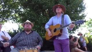 Busman's Holiday doing "Beach Song" at the Market