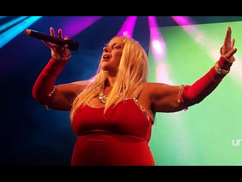 Karina Crucet en vivo homenaje a Lia Crucet 09 08 2025