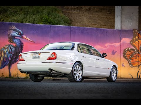Base X350: 2004 Jaguar XJ8 Tour and Drive