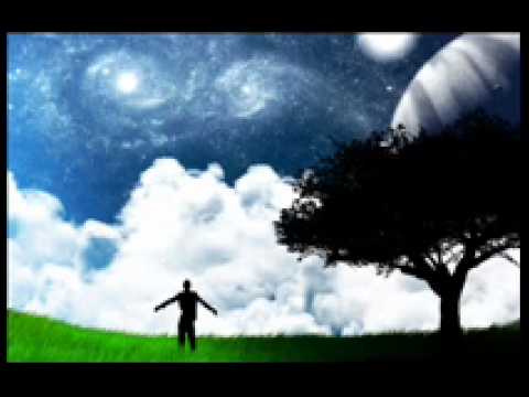 Maxi Valvona - Mellow Dramatic (Komytea Remix)