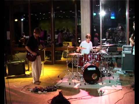 03 Pass the Peas - "PassThaTwoDucks", Popstage Dworp 2009