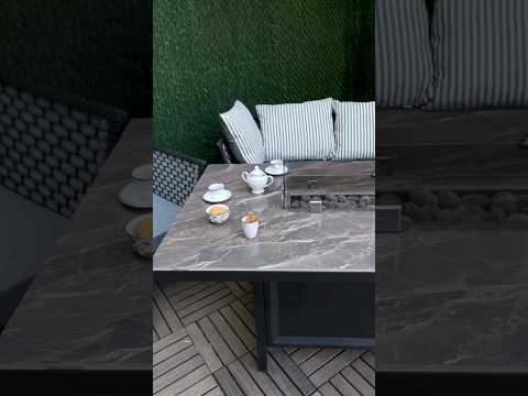 Вуличні меблі з вмонтованим газовим полум'ям. Меблі з ротангу #ротанг #меблі #каміни