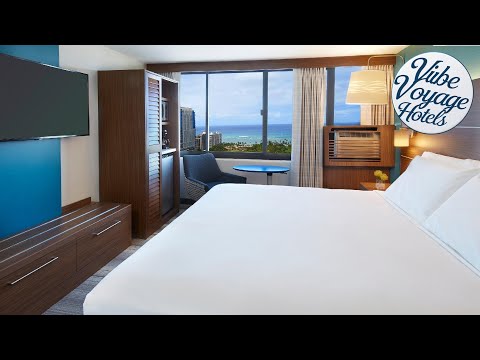 Holiday Inn Express Waikiki By IHG | Honolulu (HI), United States | Hotel Review 🏨