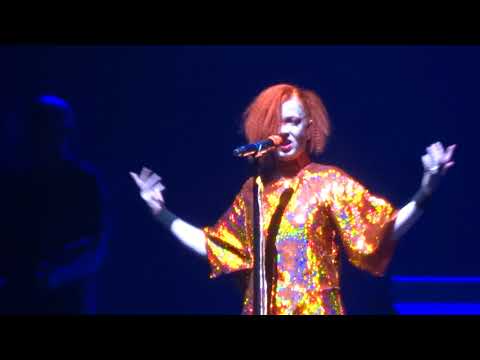 Garbage, 4-9-2018, Edinburgh, Medication