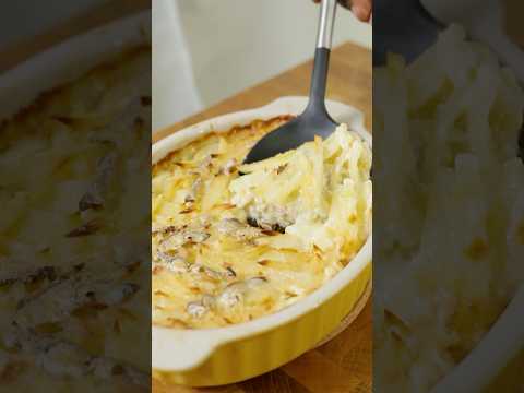 This dish is Swedish Christmas for me (Janssons frestelse)